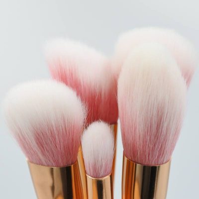 makeupcompostgraphicshero2FaceMakeupBrushGuide3218R2